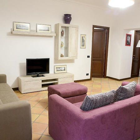 Colosseum Comfortable Apartment Roma Dış mekan fotoğraf
