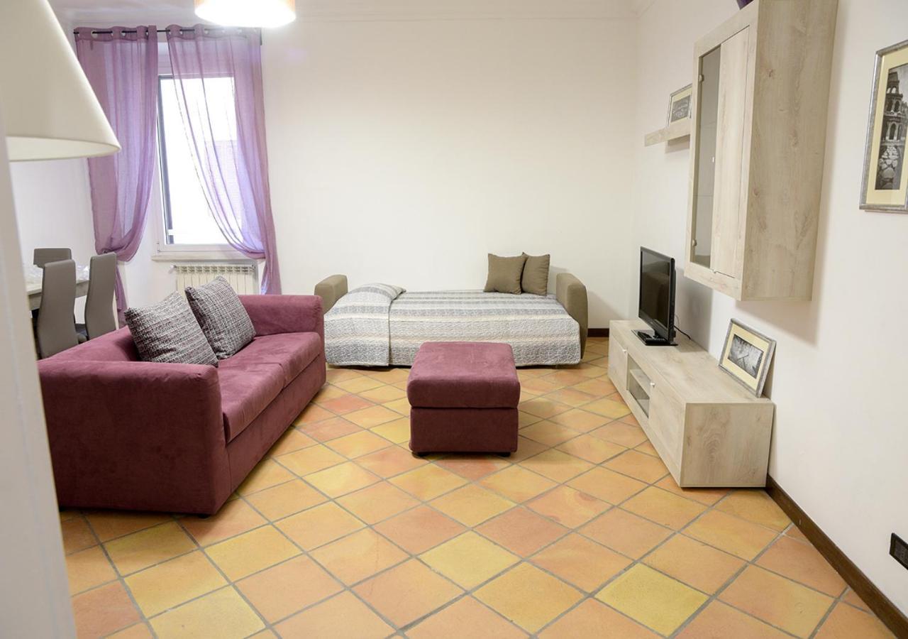 Colosseum Comfortable Apartment Roma Dış mekan fotoğraf