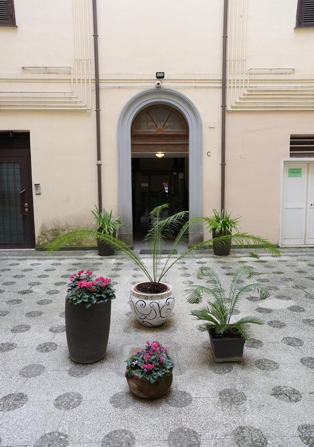 Colosseum Comfortable Apartment Roma Dış mekan fotoğraf